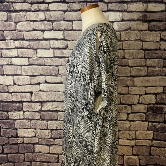 Calvin Klein NWT Black & White Dress Size 2X - Picture 3 of 10